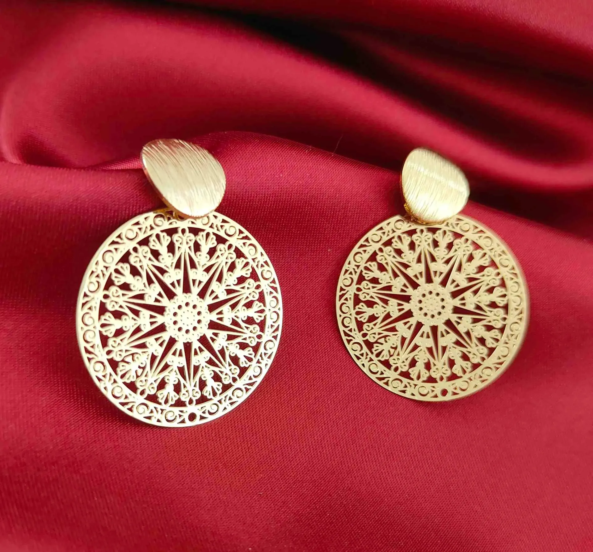 Mandala Sunburst Medallions