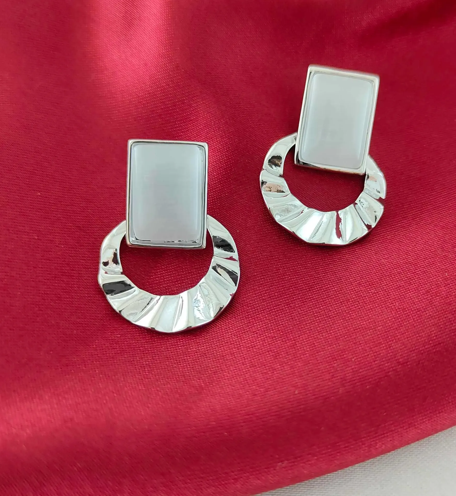 Geometric Cabochon Drops